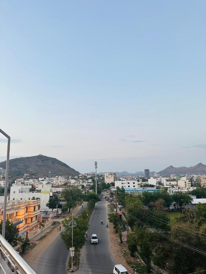 Hotel Amantran Inn Udaipur Luaran gambar